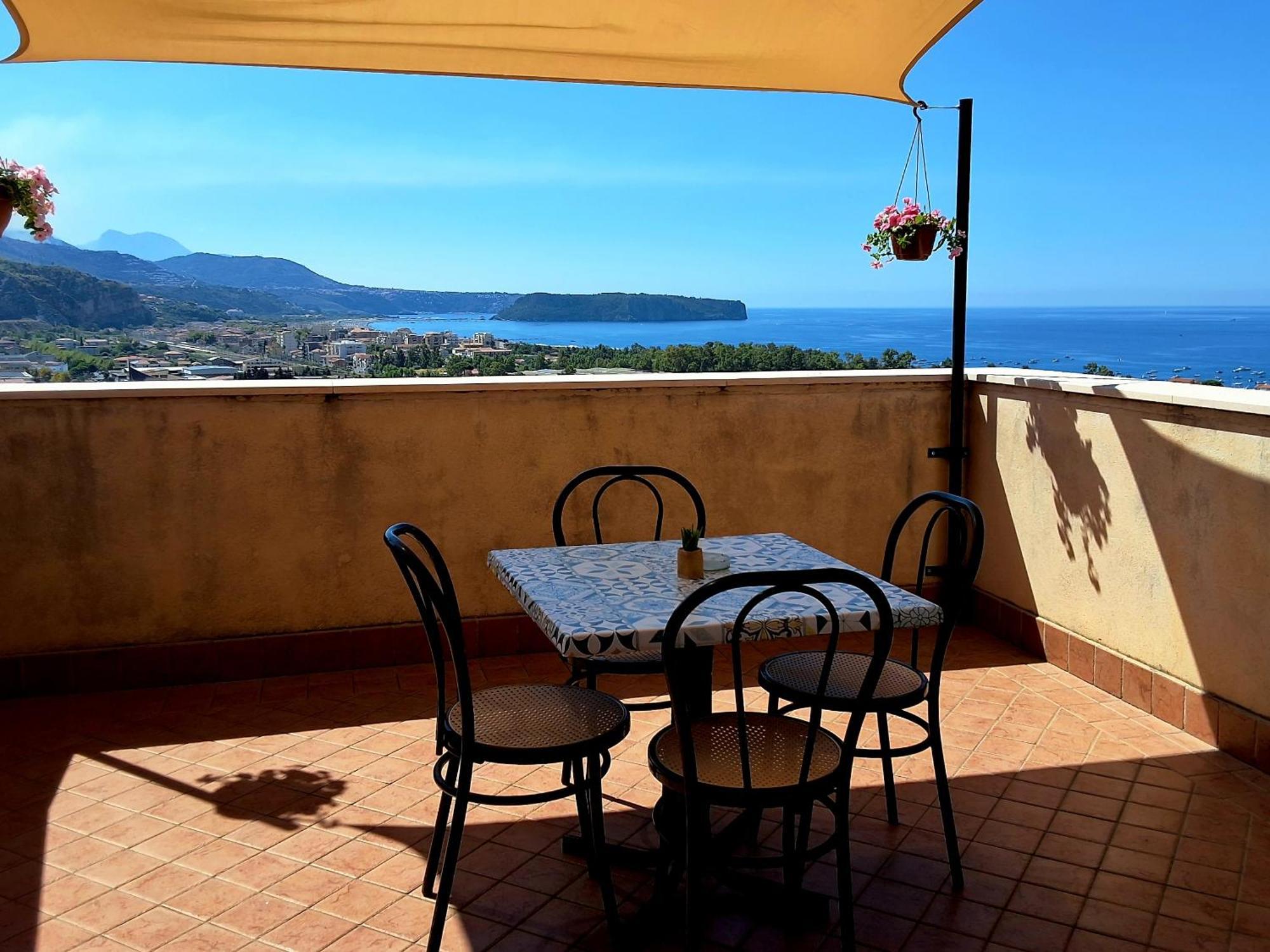 La Dolce Dimora Bed & Breakfast Praia a Mare Exterior photo